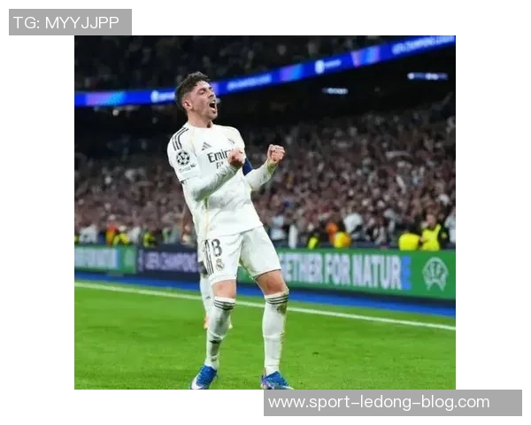 阿森西奥顶替赫伊森出任中卫巴尔韦德继续担任右后卫角色 阿森西奥顶替赫伊森出任中卫巴尔韦德继续担任右后卫角色